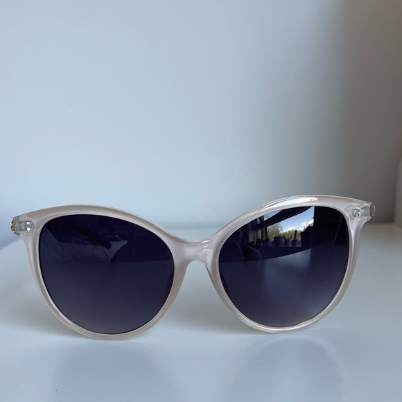 ☀️3/15$ NWOT Forever 21 Light Pink Sunglasses - Picture 2 of 9